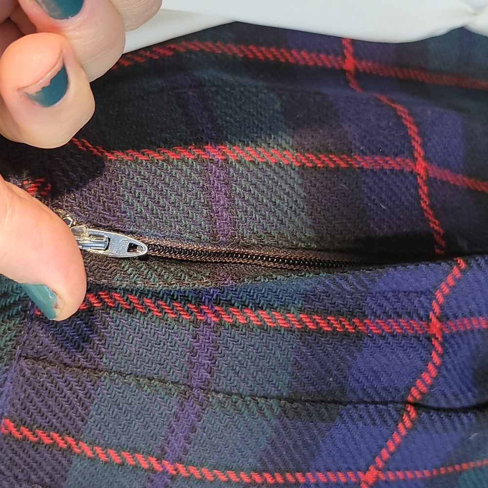 Vintage Madison Pleated Skirt - Picture 8 of 11